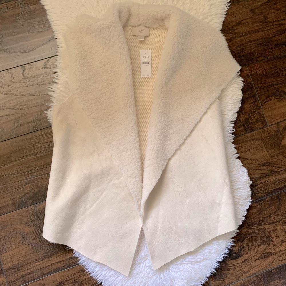 LOFT COTTON SLEEVELESS VEST - Picture 1 of 4